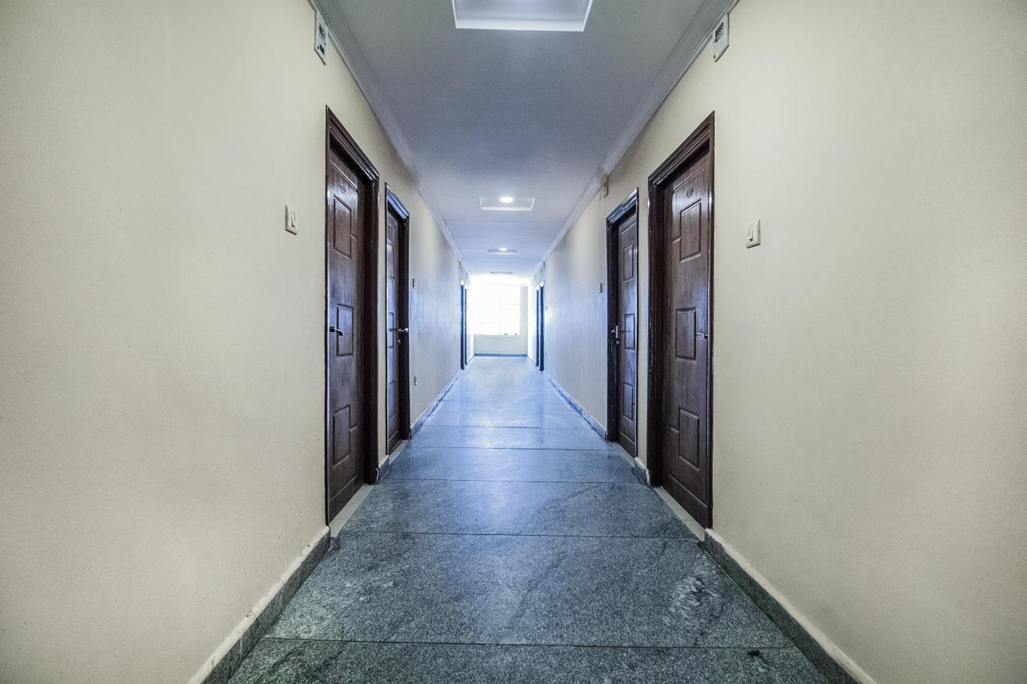 Hotel O Grand Brundavan Secundurabad Екстериор снимка