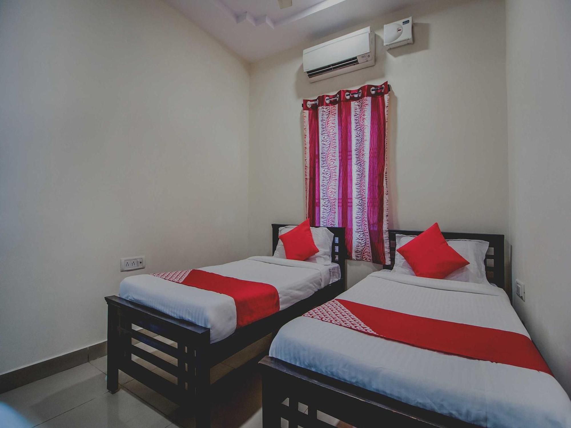Hotel O Grand Brundavan Secundurabad Екстериор снимка